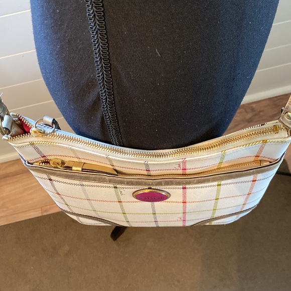 Authenticated Coach Peyton Tattersall File Crossbody - Picture 4 of 16